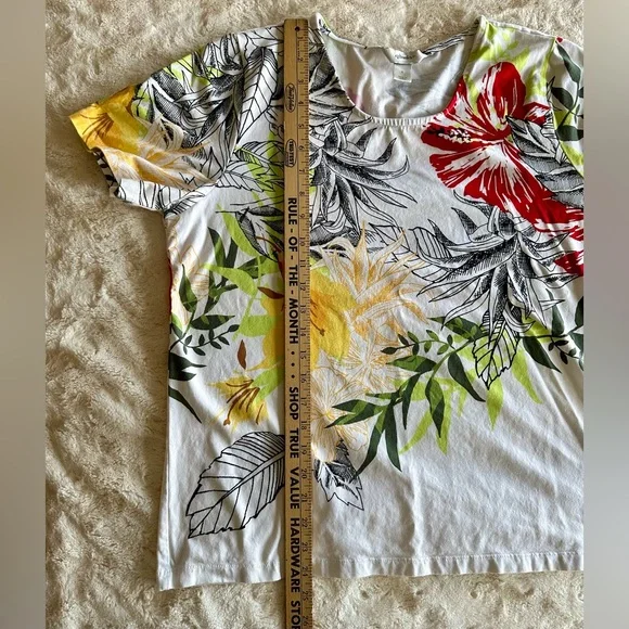 cj banks Size X Short sleeve top | Bright tropical floral design - Picture 4 of 7